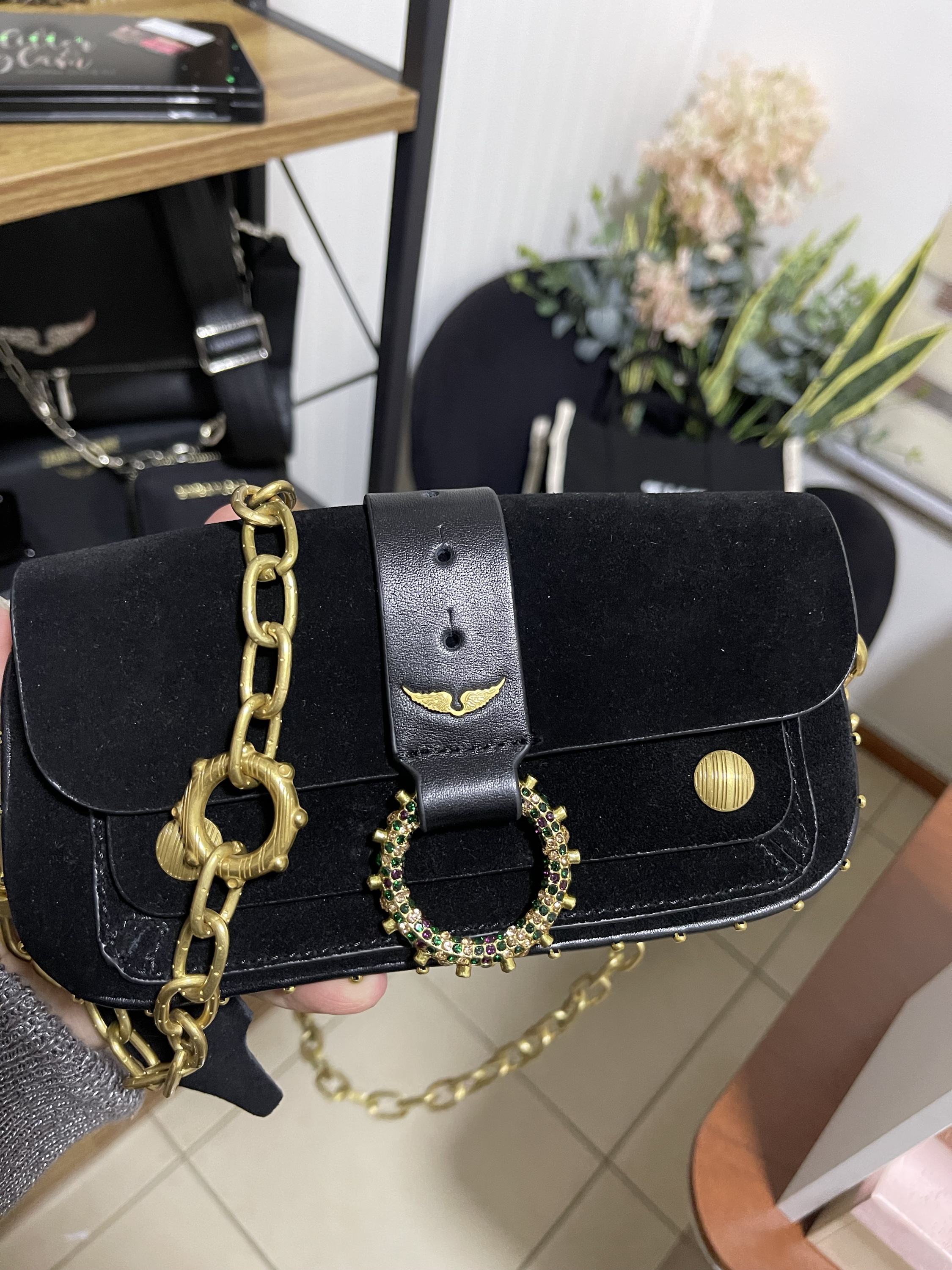 Kate Moss negra con dorado terciopelo | Zadig&Voltaire - Imagen 14