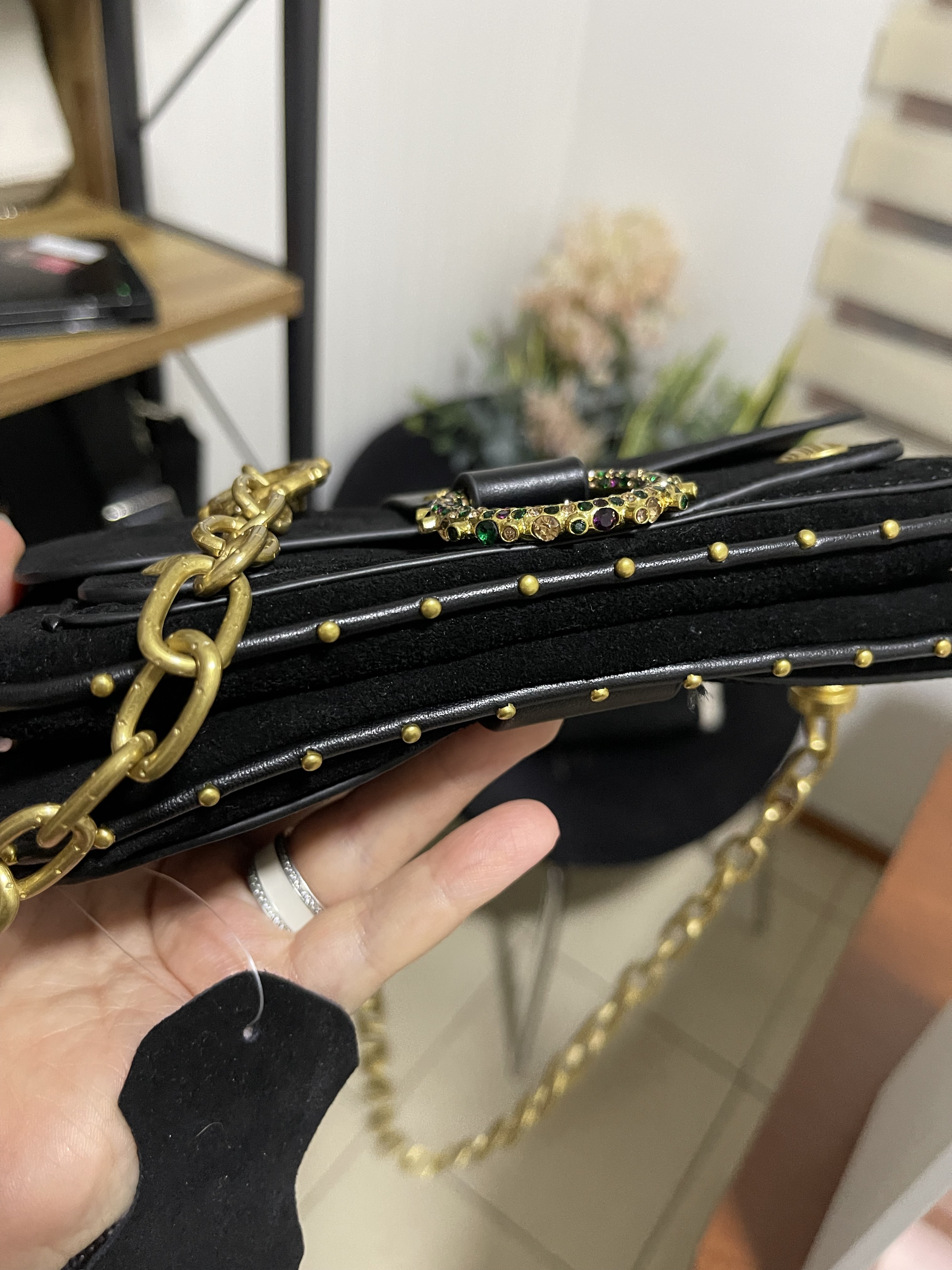 Kate Moss negra con dorado terciopelo | Zadig&Voltaire - Imagen 8